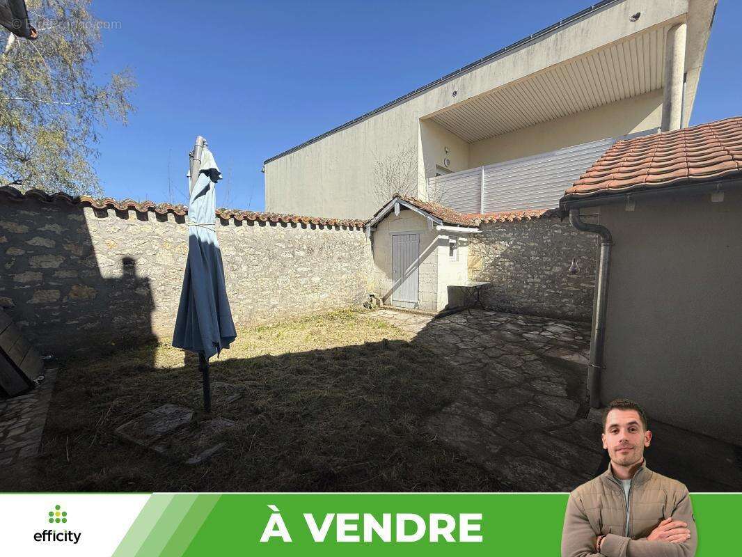 Maison à CIVRAY