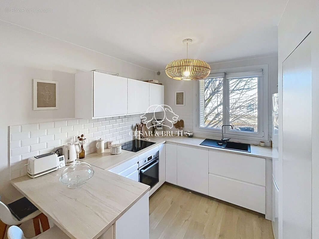 Appartement à LYON-8E