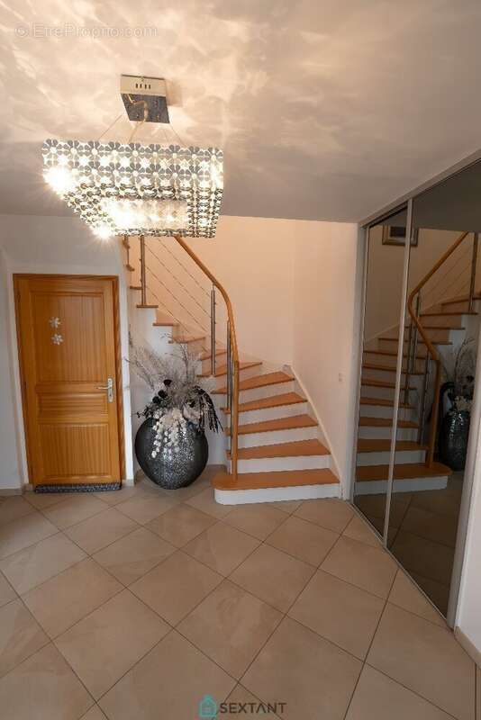 Maison à FLIXECOURT