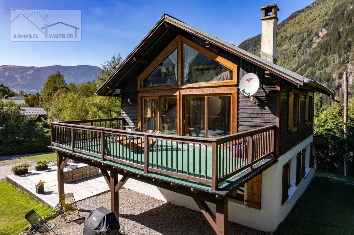 Maison à LES HOUCHES