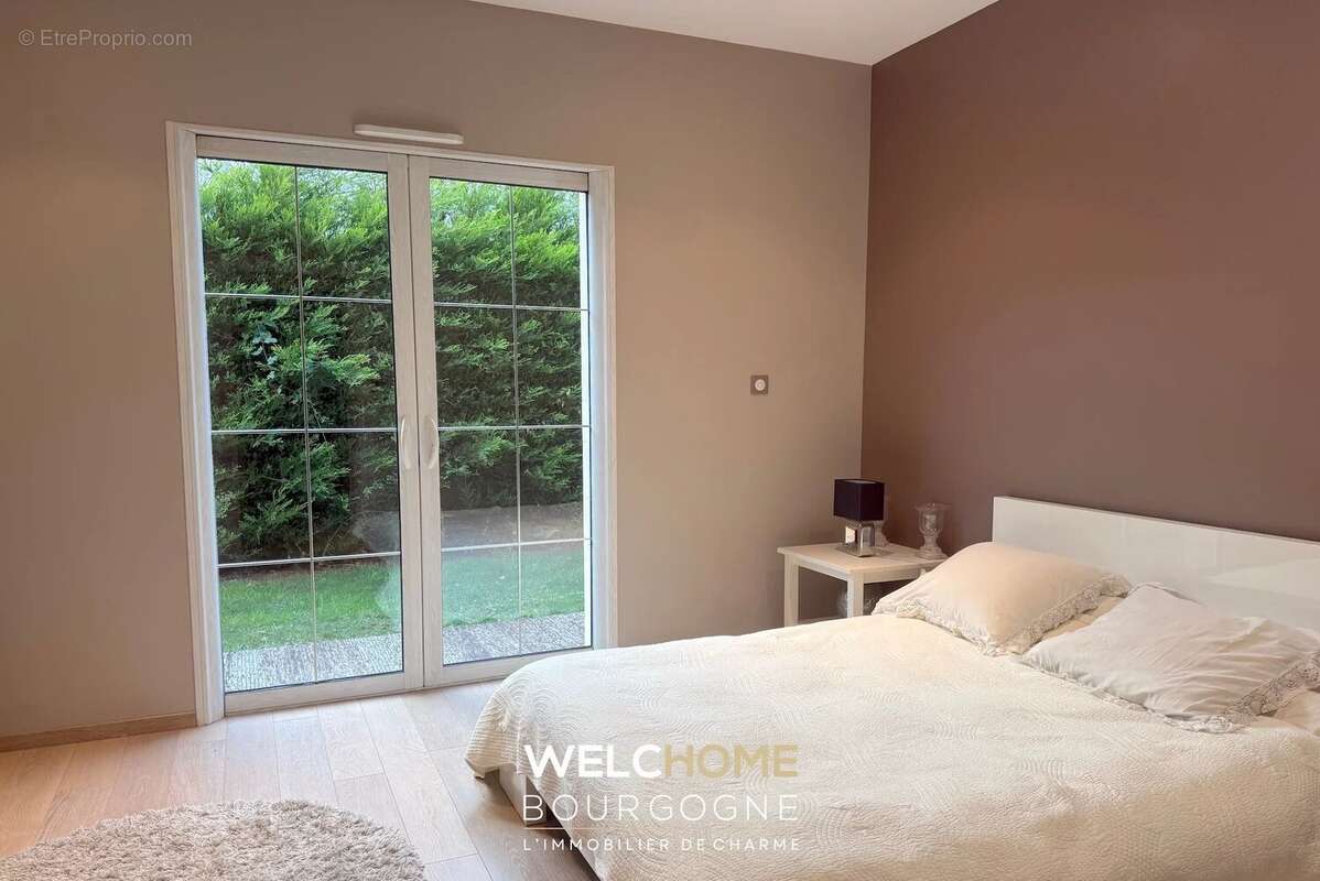 Maison à CHALON-SUR-SAONE