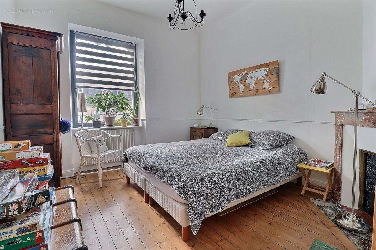 Maison à LES PONTS-DE-CE