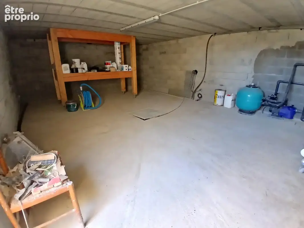 Pavillon moderne de 5 chambres avec piscine - photo 13