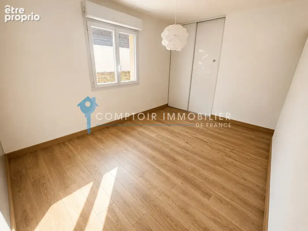 Clermont l'Hérault - Jolie maison T4 avec garage et jardin - photo 11