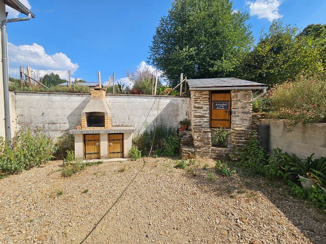 Maison 95 m² à Chateauneuf-La-Foret  - photo 3