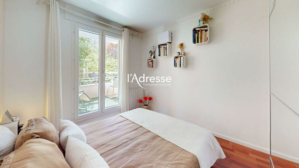 Appartement à CHARENTON-LE-PONT