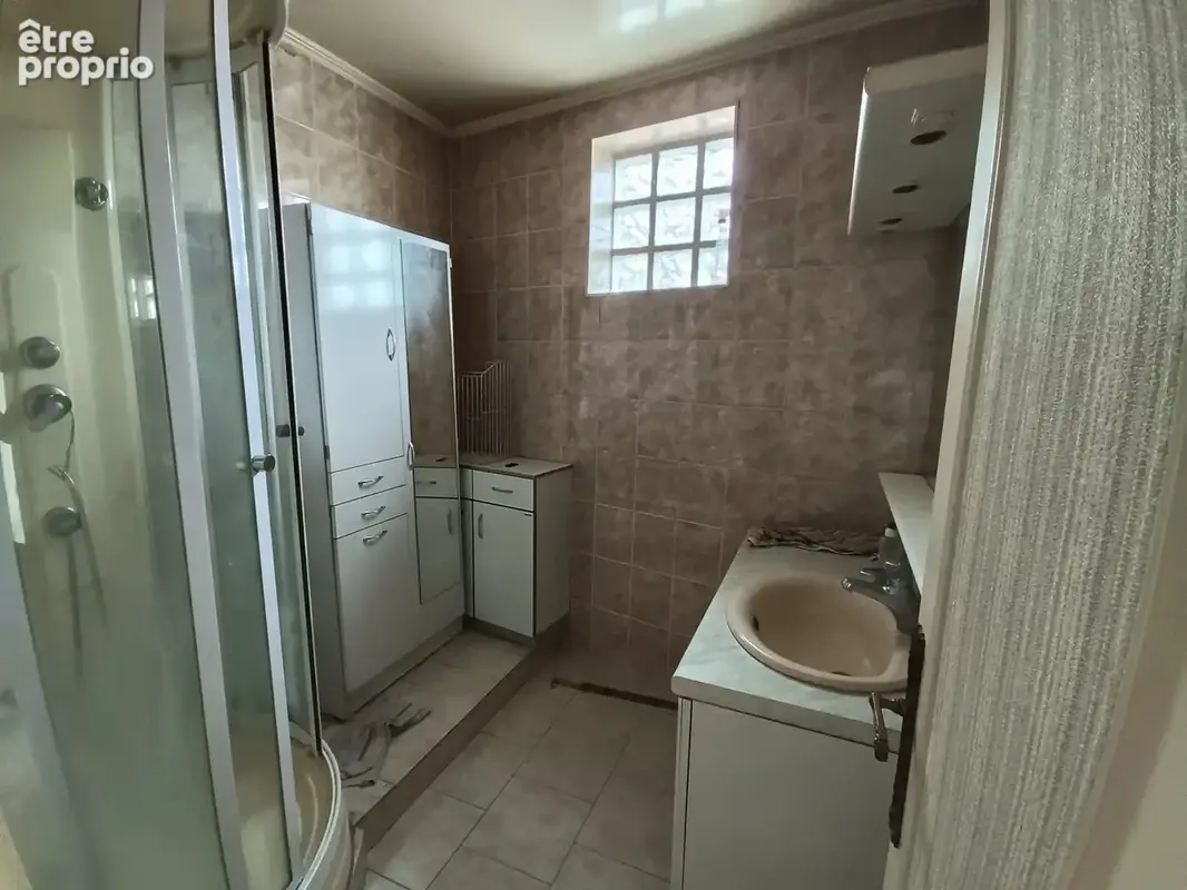 F3 de 68m², 5eme traversant - photo 7