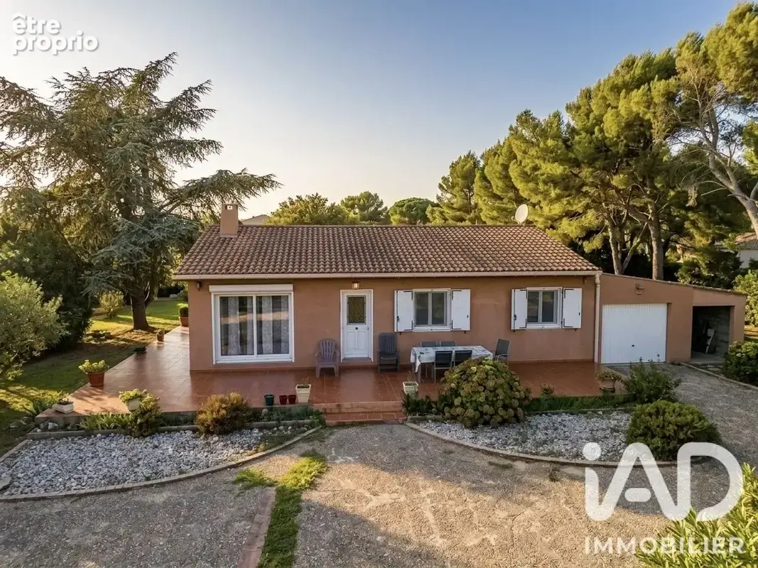 Photo 1 - Maison à BEAUCAIRE