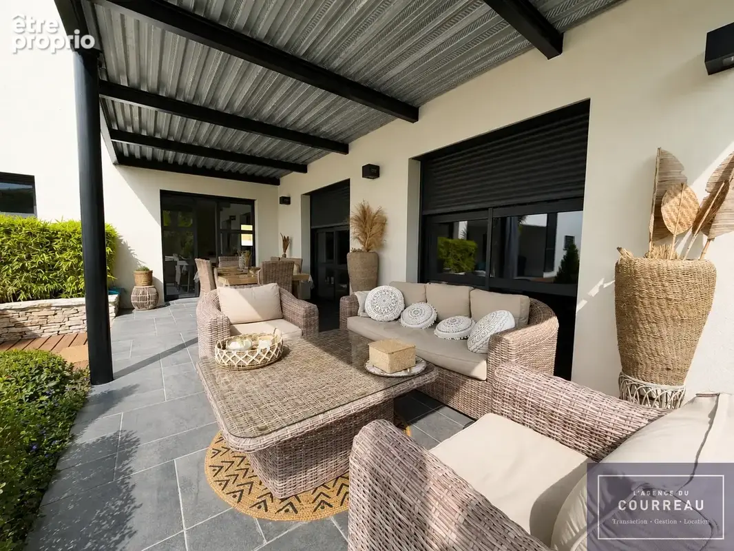 Maison F6 de 266 m2 sur une parcelle de 1 000 m2 - photo 17