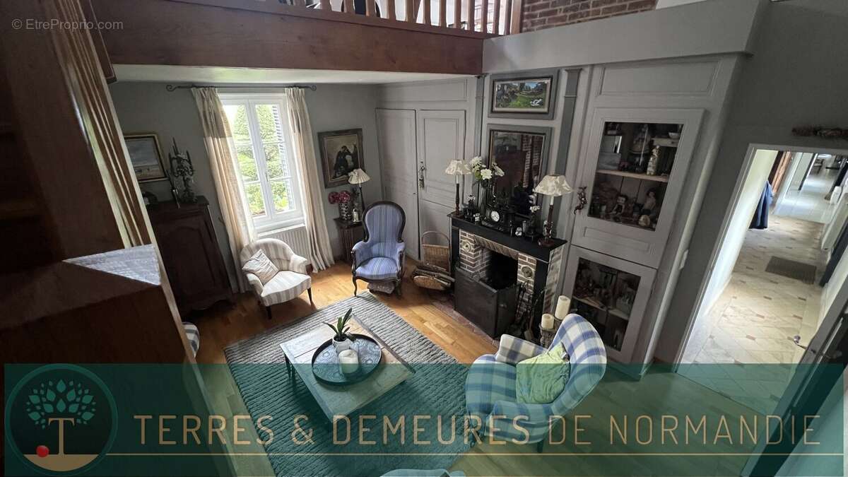 A vendre Authentique demeure normande 260m² issue de deux longères, 5 chambres, dépendances et jardin paysager 3400m², environne - photo 9