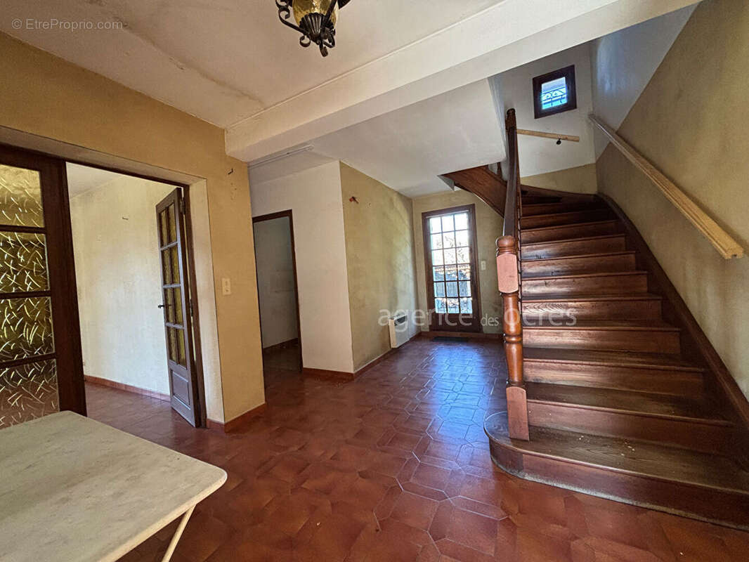 Maison à ROUSSILLON