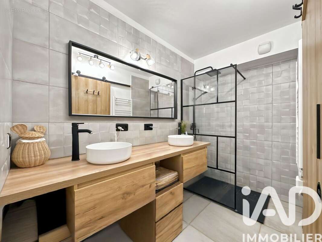 Photo 7 - Appartement à SAINTE-GENEVIEVE-DES-BOIS