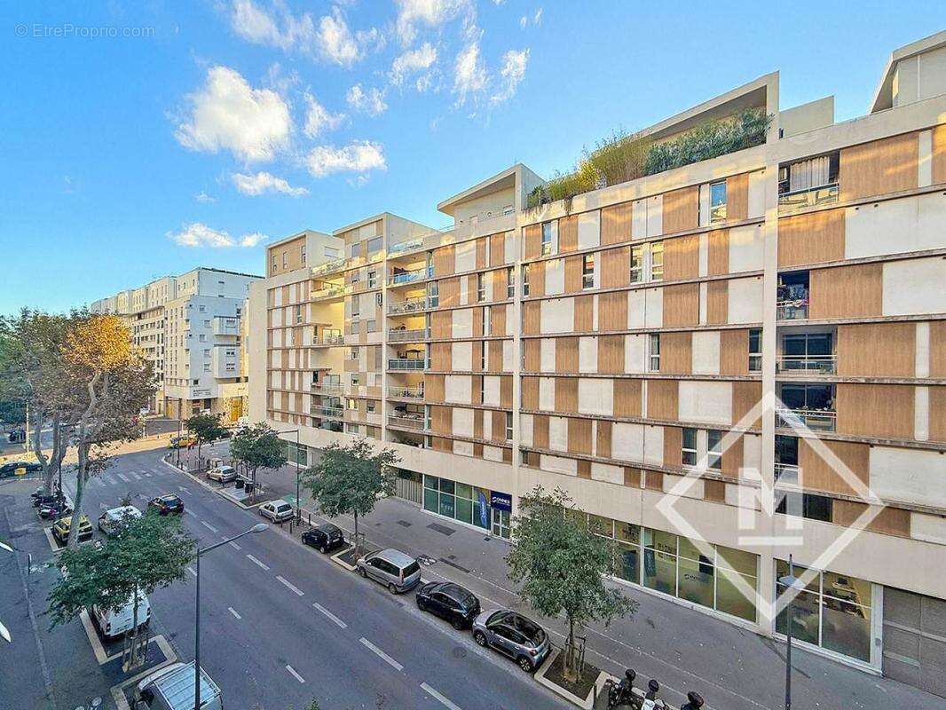 Appartement à MARSEILLE-2E