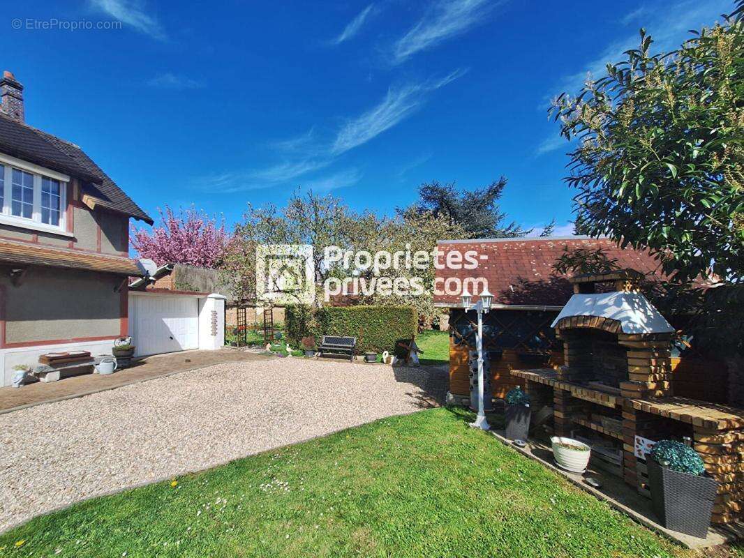 27530 EZY-SUR-EURE - Maison familiale avec jardin et grand terrain, 4 chambres - photo 4