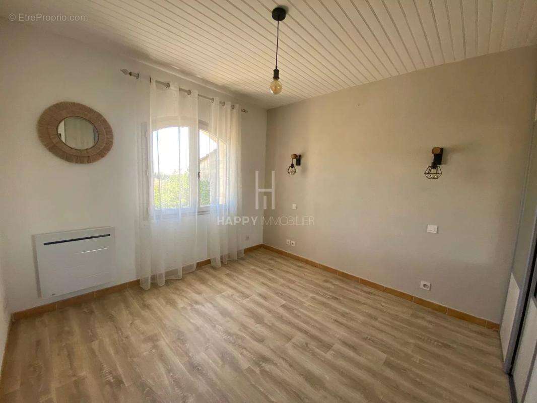 Maison à MAUSSANE-LES-ALPILLES