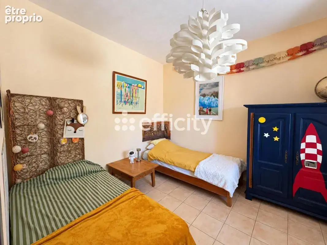 Maison 8 pièces 202 m² à vendre à Pont-Saint-Esprit (30130) - photo 17
