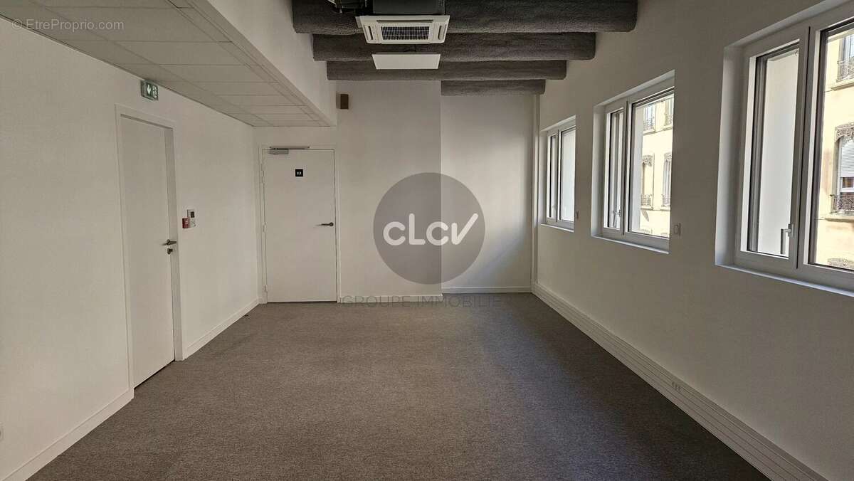 Bureaux Saxe Gambetta - photo 2