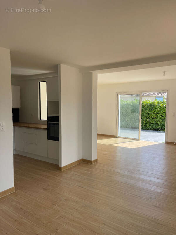 Maison à SAINT-VINCENT-SUR-JARD