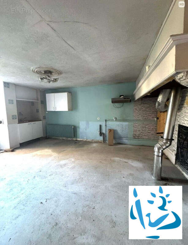 Maison à LES DEUX-VILLES