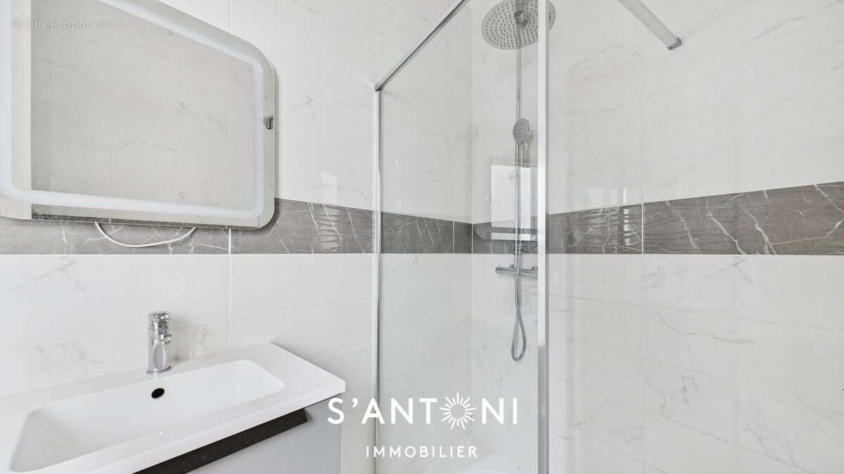 Appartement à PEZENAS