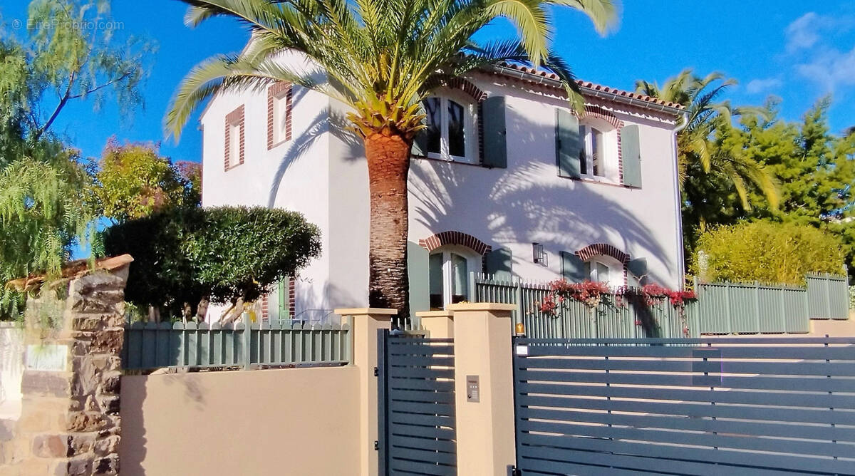 Maison à SAINT-RAPHAEL