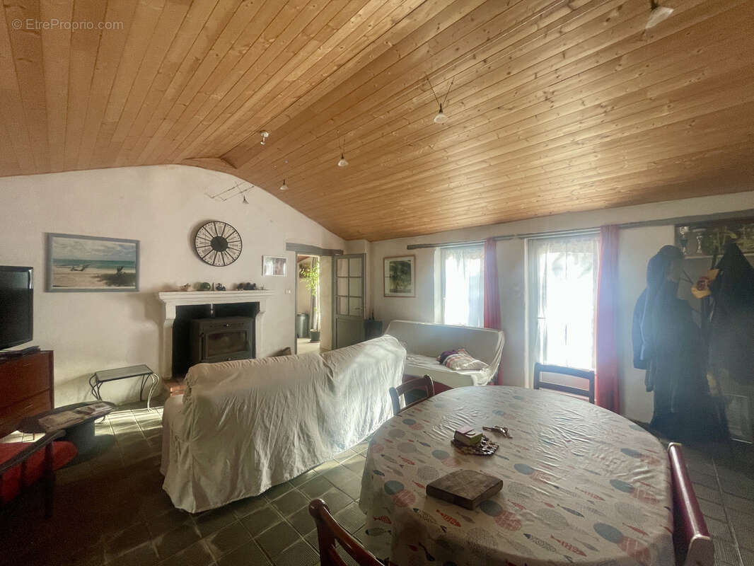 Maison à GIVRAND