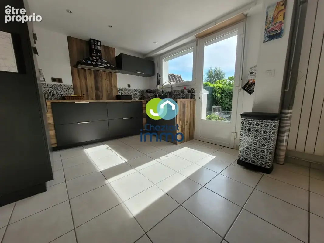 Maison 4 chambres - jardin- garage - photo 7