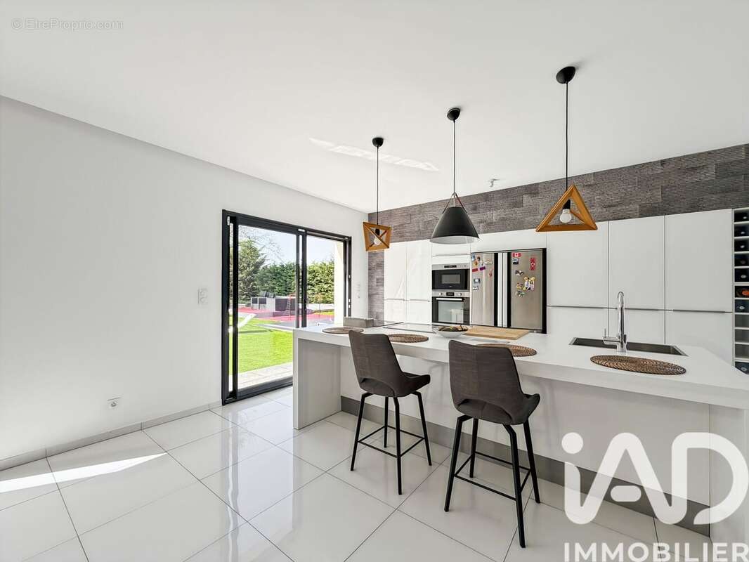 Photo 5 - Maison à SAINT-MARTIN-LONGUEAU