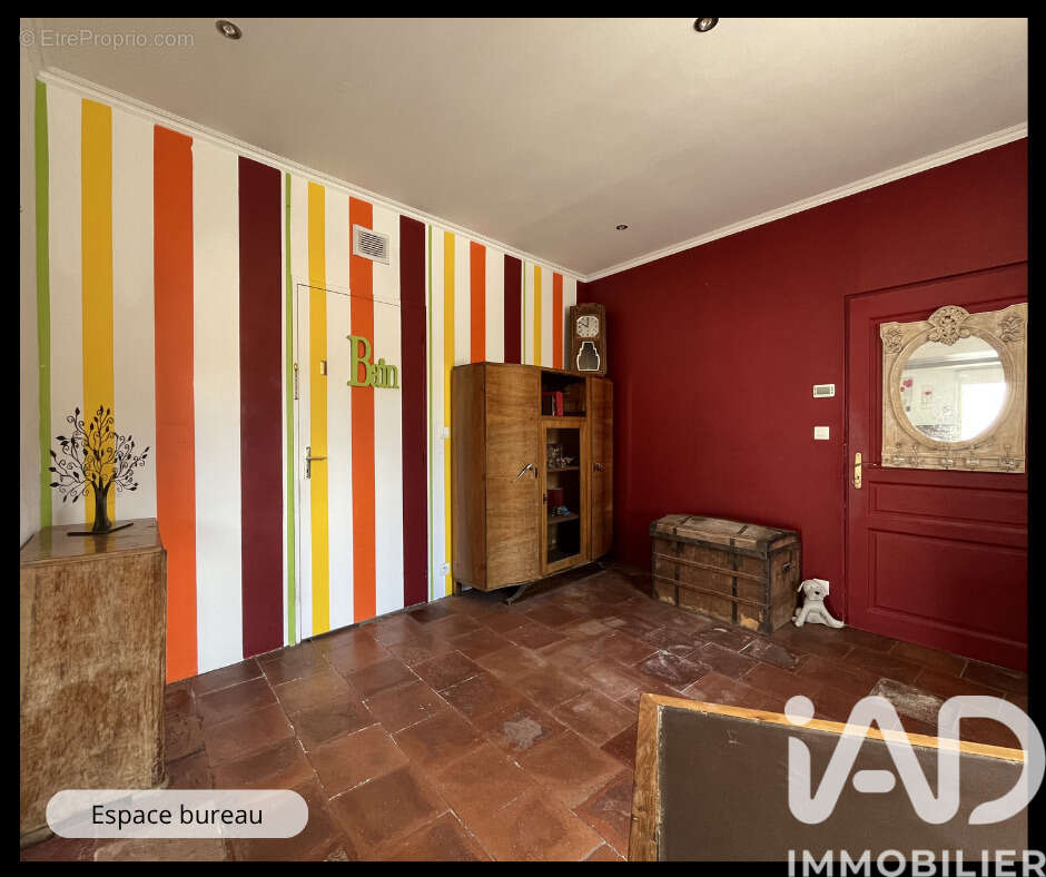 Maison 254 m² à Villematier  - photo 4