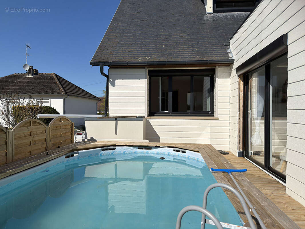 Maison à SAINT-PIERRE-LES-ELBEUF