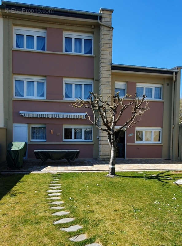 Maison à CHARLEVILLE-MEZIERES