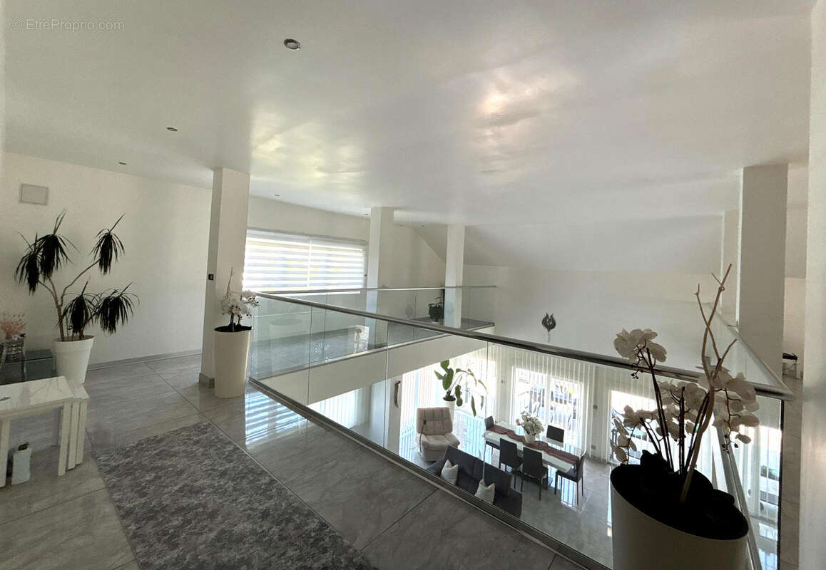 Maison d’exception à voujeaucourt   374 m2   piscine intérieure (vm3365) - photo 5