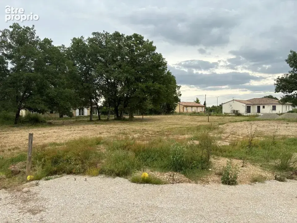 Terrain 1050 m² à Fronton  - photo 2