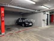 Parking à ROMAINVILLE