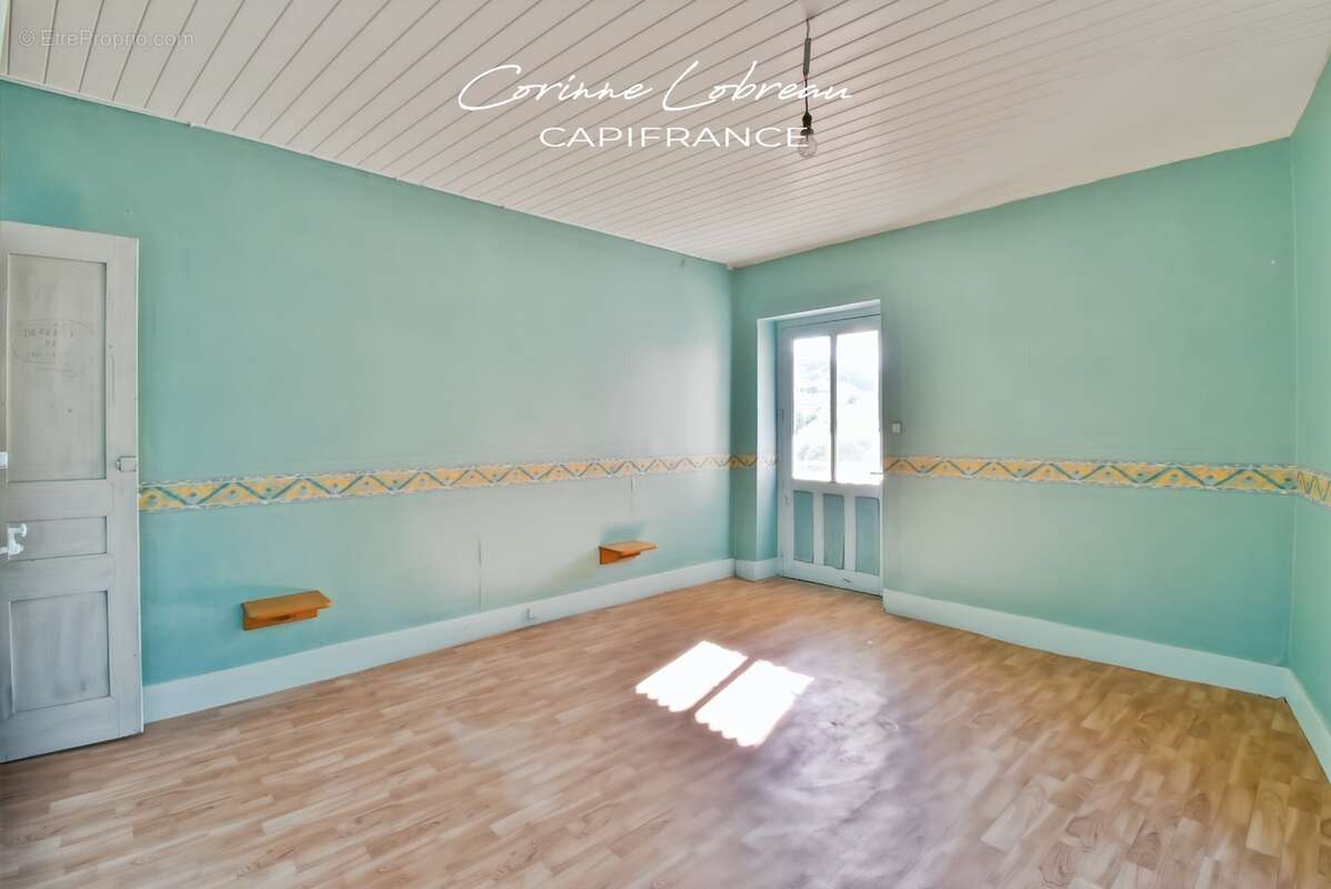 Ensemble de 3 maisons à DAVAYE - photo 13