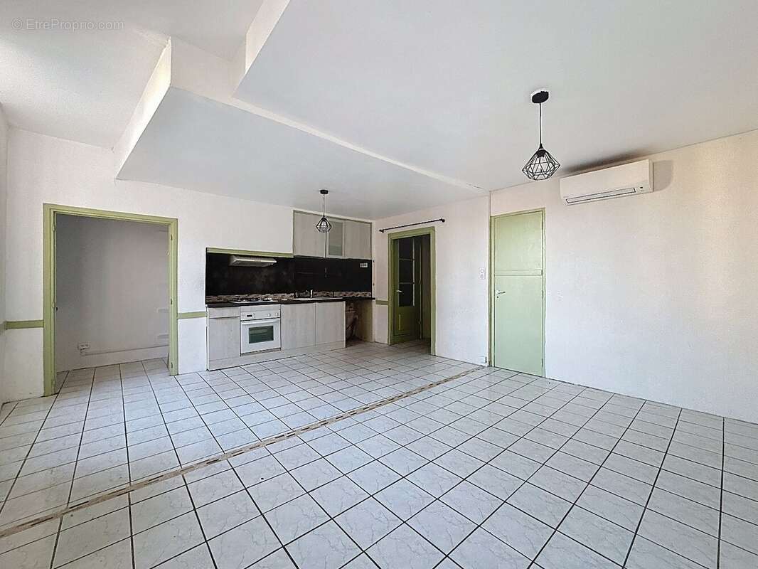 Maison à CESSENON-SUR-ORB