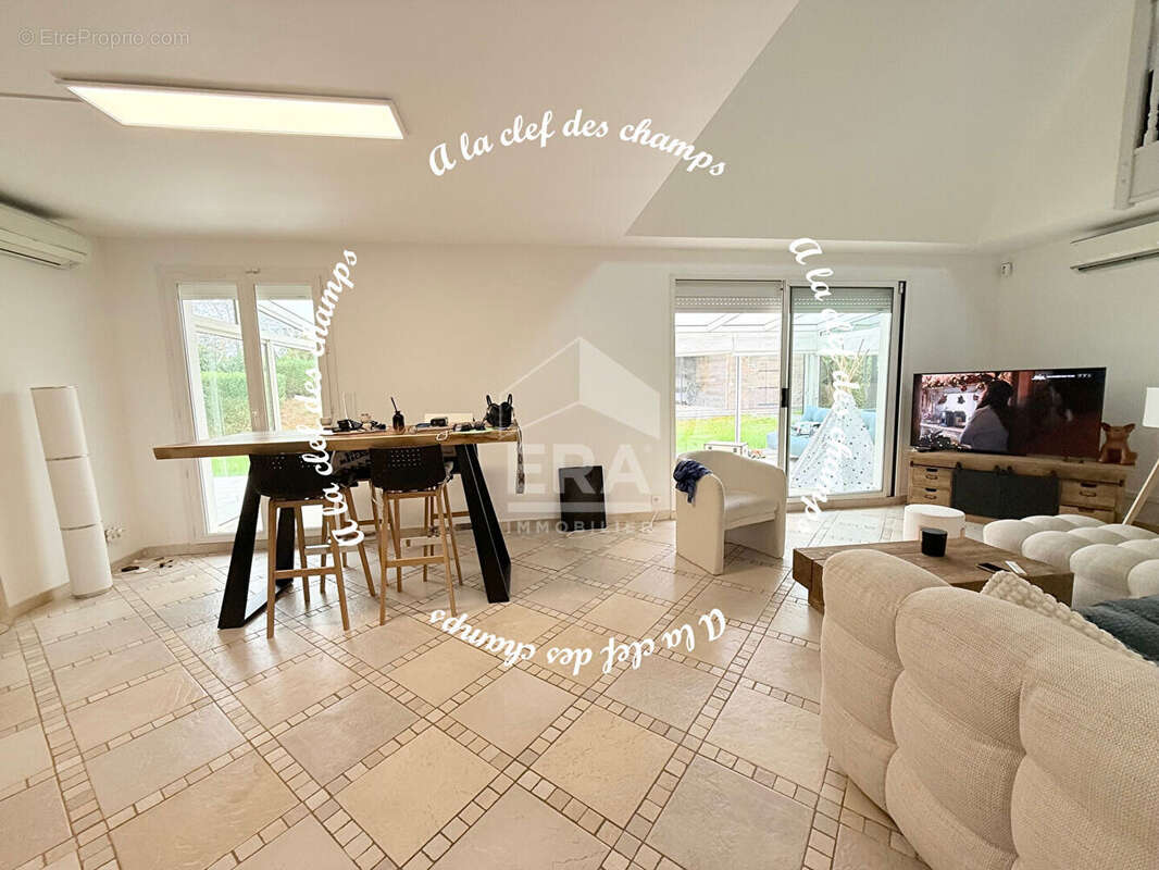 Maison à GIF-SUR-YVETTE