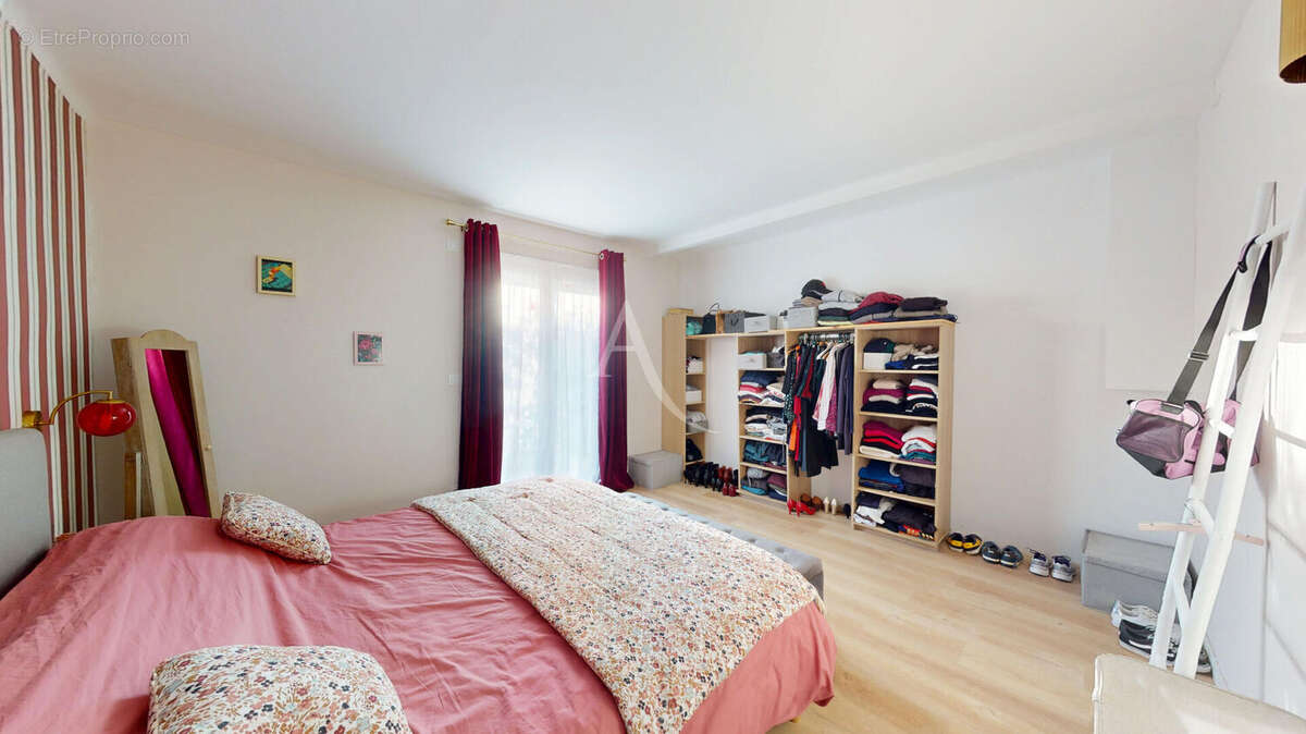 Maison à SAINT-ORENS-DE-GAMEVILLE