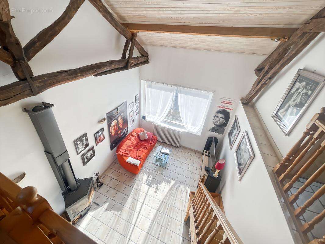  Authentique corps de ferme en pierre – Charme fou & potentiel ! - photo 6