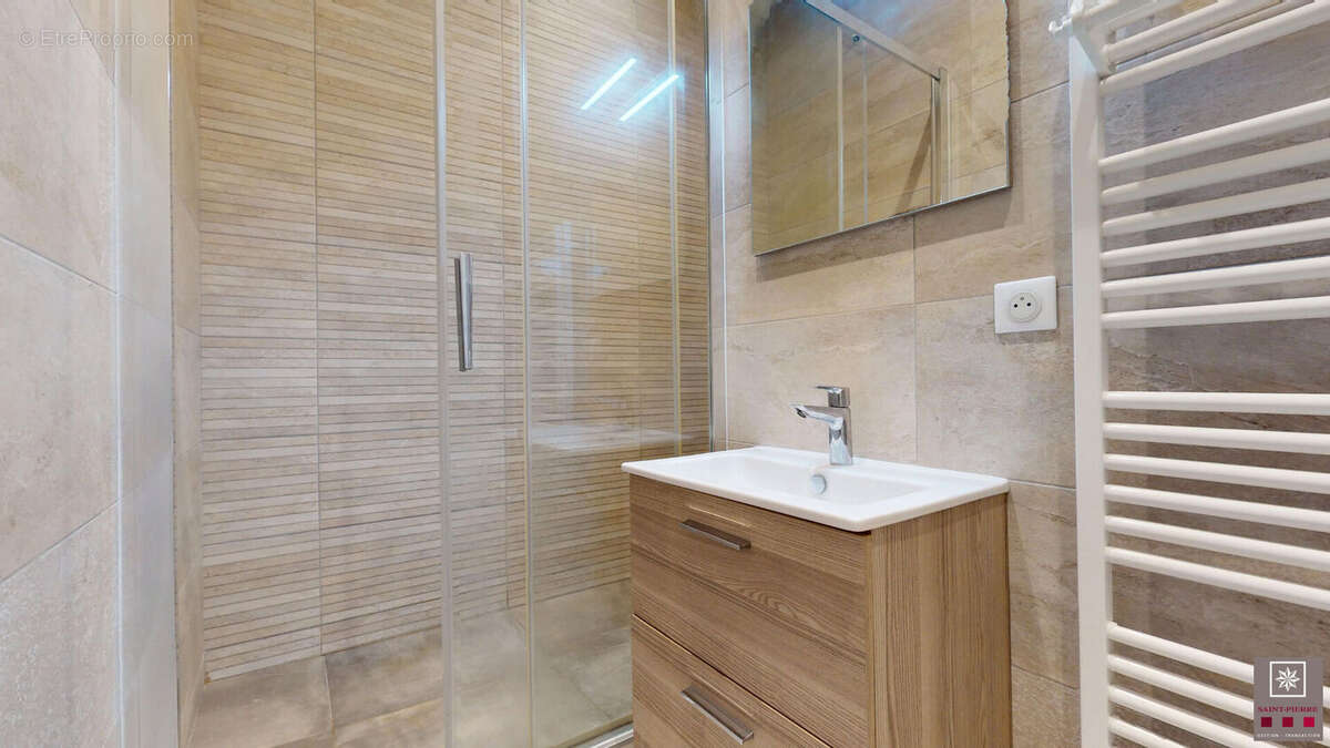 Appartement à LYON-6E