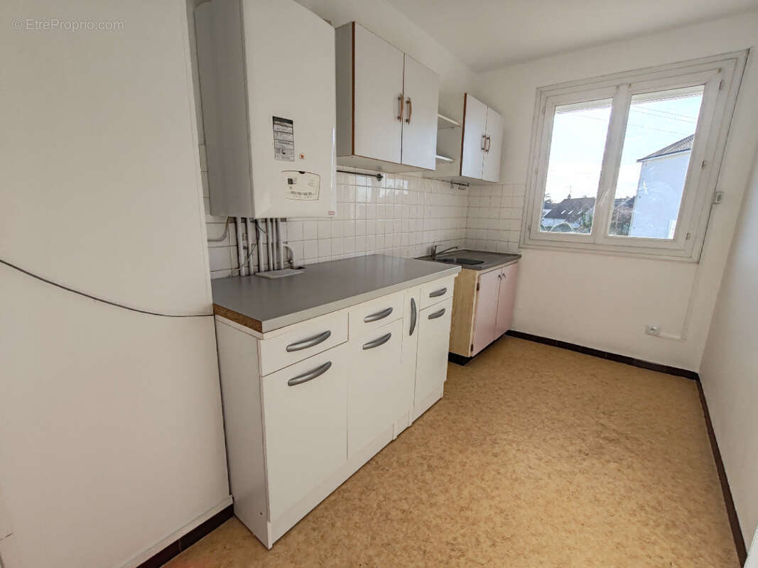 Appartement à CHAMBRAY-LES-TOURS