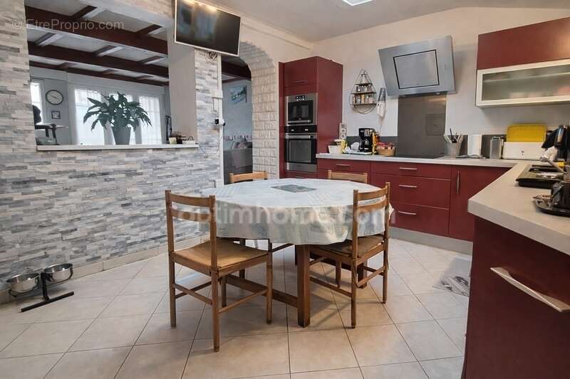 Maison à SAINT-MICHEL-EN-L'HERM