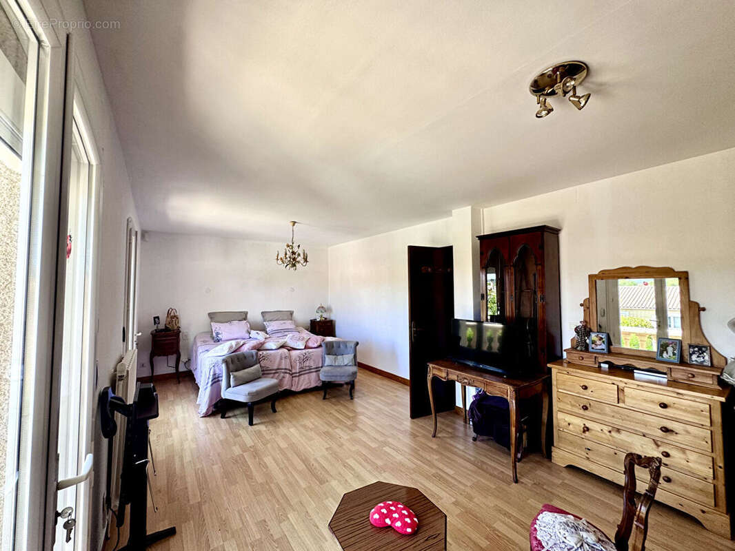 Maison à FABREGUES