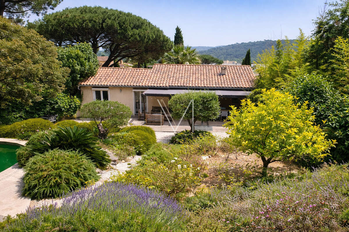 Maison à GASSIN
