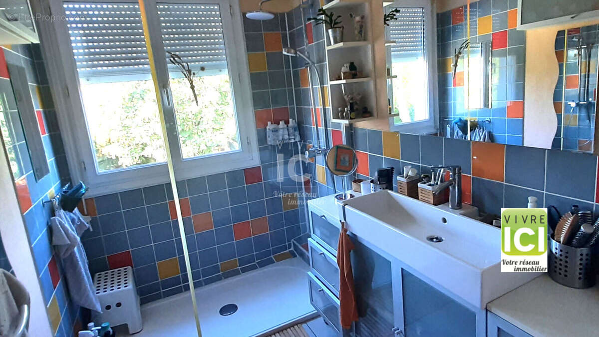 Maison Saint Julien De Concelles 6 pièce(s) - photo 10