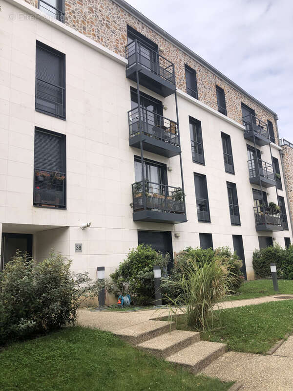 Appartement à SAINT-CYR-L&#039;ECOLE
