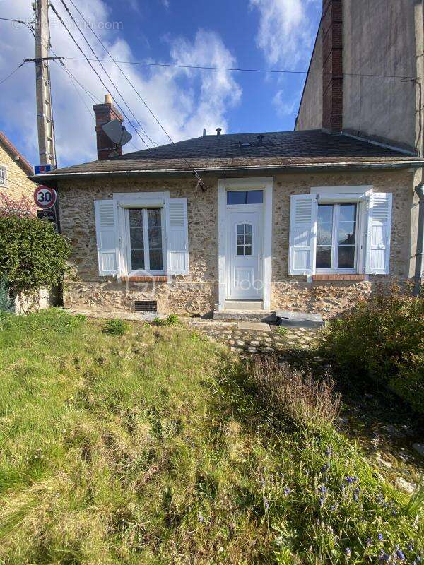 Maison à DOURDAN