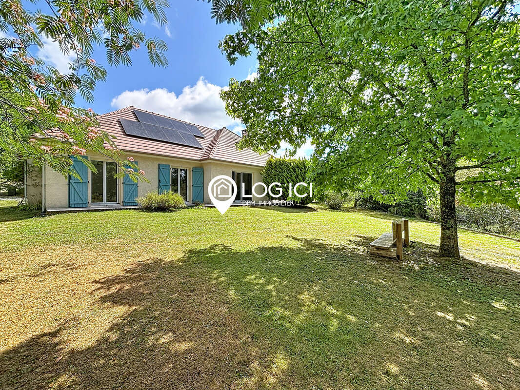 Maison de plain-pied de 114 m2 avec grand séjour et 4 chambres en lisière de forêt - photo 18