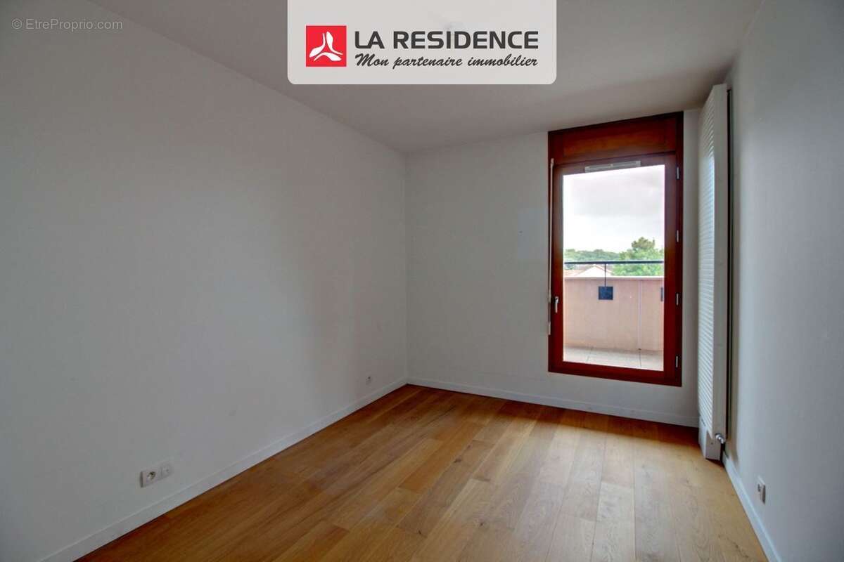 Appartement à LES MUREAUX