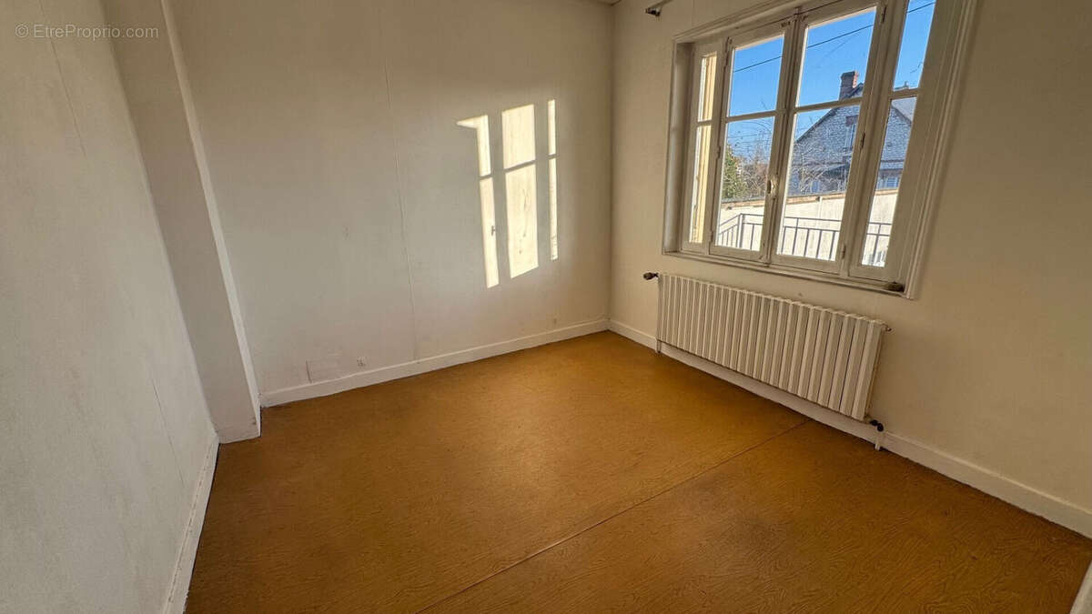 Maison Romorantin Lanthenay 7 pièce(s) 168.38 m2 - photo 6